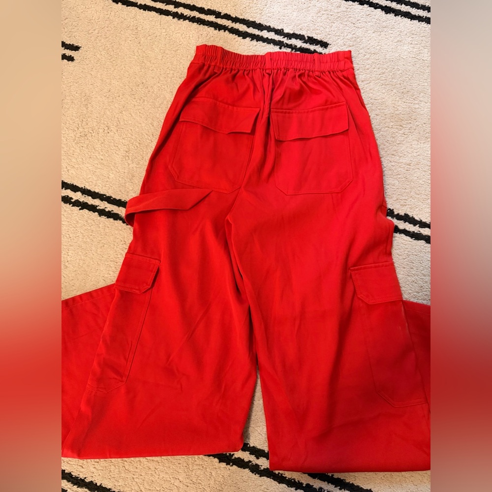 Red Cargo pants - Picture 5 of 6